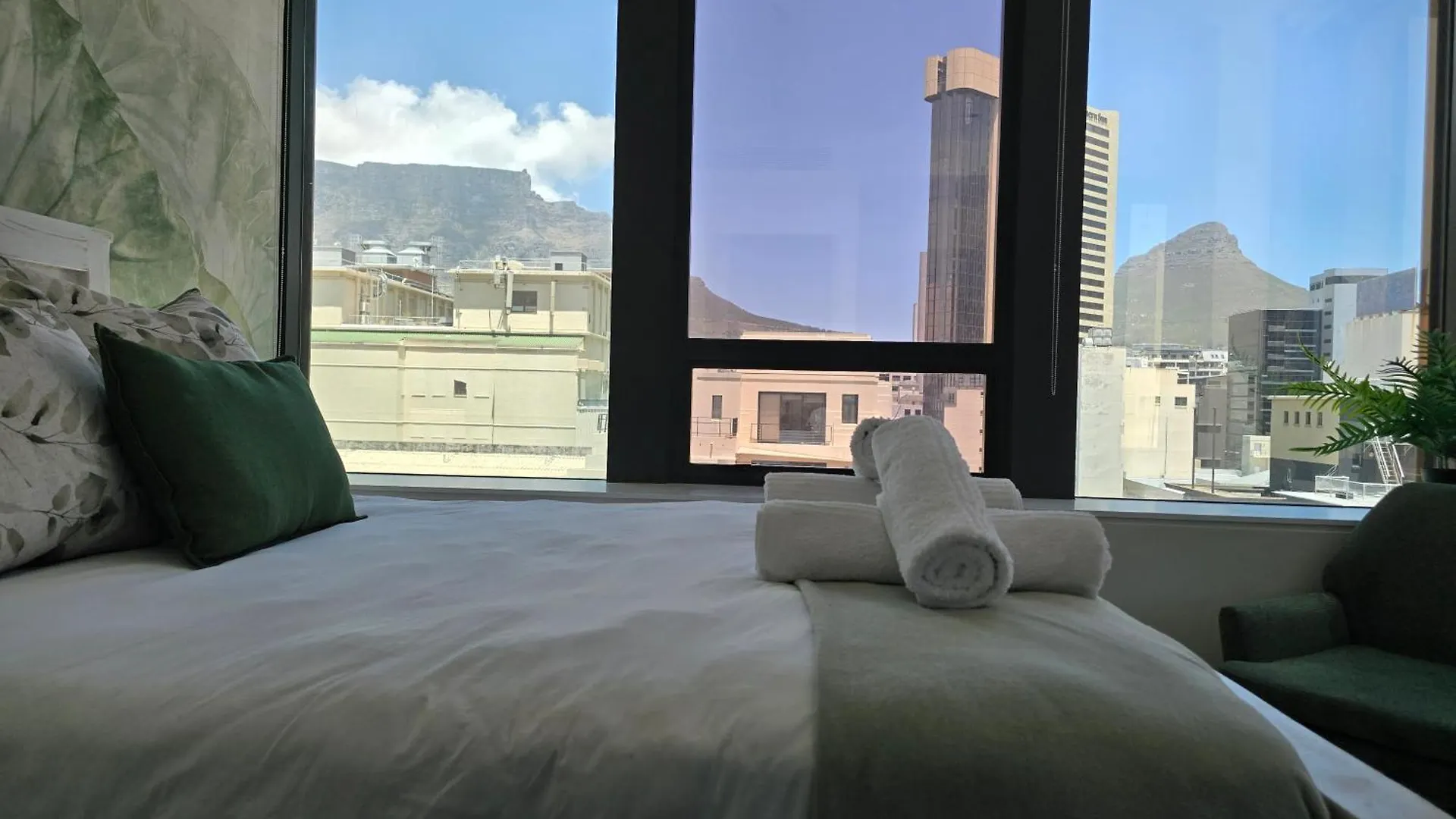 Apartment Lux City Suite - Near Cticc And V&A Cape Town