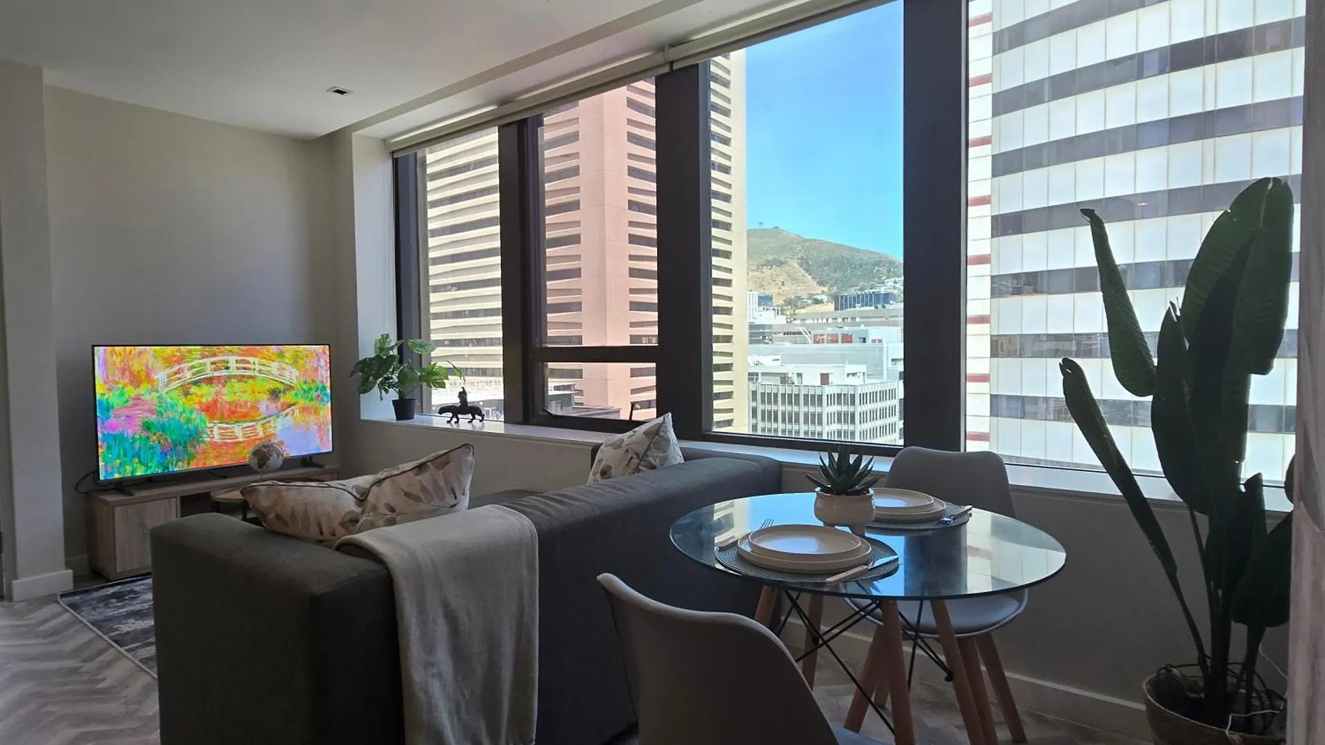 Lux City Suite - Near Cticc And V&A Cape Town Apartment