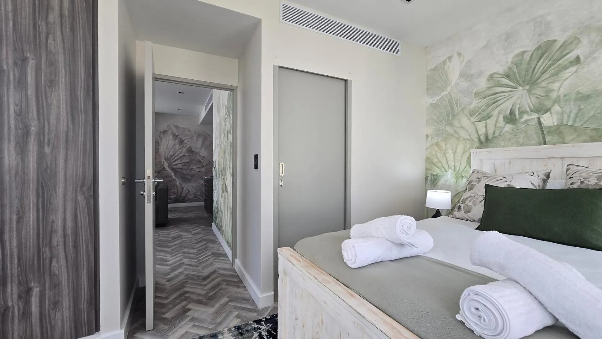 Lux City Suite - Near Cticc And V&A Cape Town Apartment